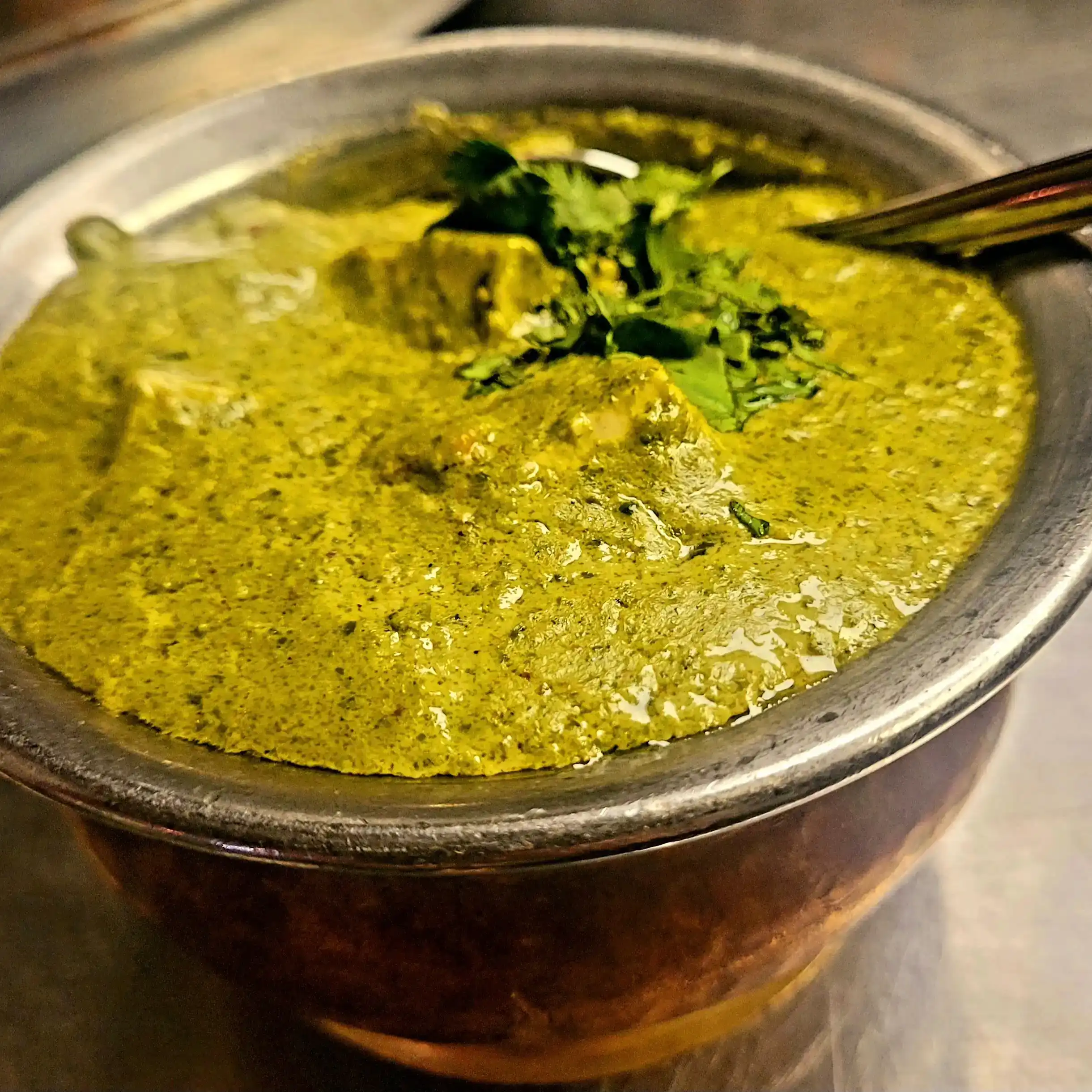 Navabi Paneer Matar Lunch - 16oz at Tulsi